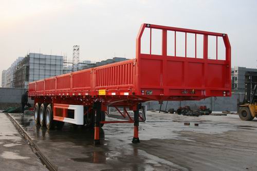 中集13米31.7吨半挂车(ZJV9381RJ)