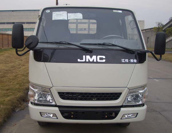 JX1041TPGB24 江铃3.8米载货汽车图片