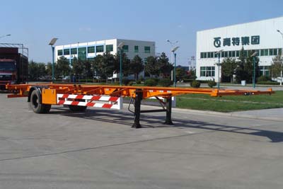 青特12.3米11.9吨空载集装箱运输半挂车(QDT9150TJZG)