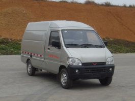 翼开启厢式车