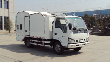 垃圾桶清洗车