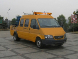 工程抢险车