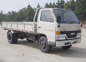 载货汽车