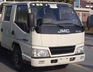 JX1030TSG23 江铃3.4米载货汽车图片