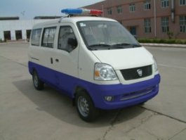 囚车