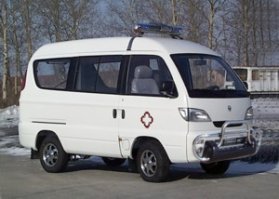 松花江牌HFJ5014XJHE救护车