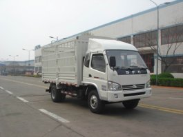 仓栅式运输车