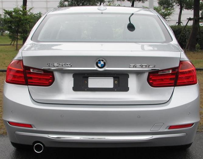 宝马牌bmw7200al(bmw320li)轿车