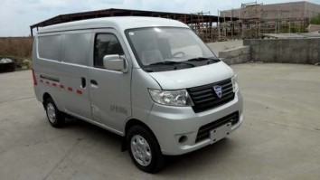 厢式运输车