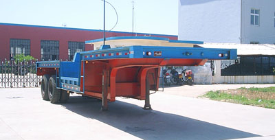 亚中车辆QTY9290TTS铁水运输半挂车图片