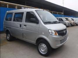 力帆牌LF6402型短头乘用车