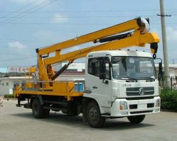 高空作业车