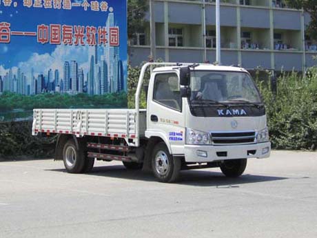 KMC1103D3 凯马106马力单桥柴油4.6米国三载货汽车图片