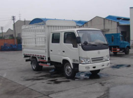 仓栅式运输车