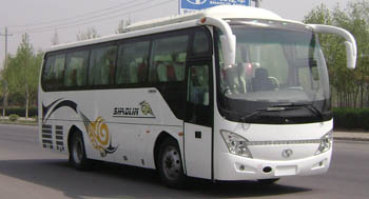 客车