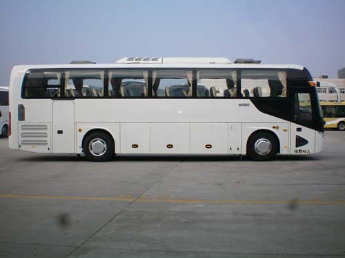 金龙XMQ6113BYD4D客车公告图片