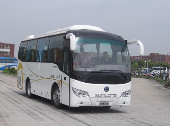 申龙8米24-35座客车(SLK6802F5AN)