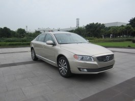 轿车