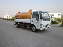 吸污车