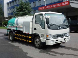 洒水车