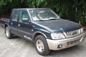 轻型载货汽车