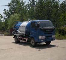 吸污车
