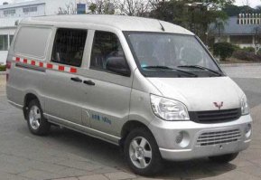 五菱牌LQG5022XXYLBF厢式运输车