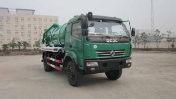 吸污车