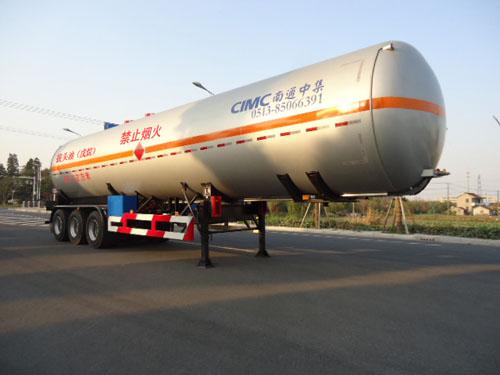 中集13米29.6吨液化气体运输半挂车(NTV9400GYQT)