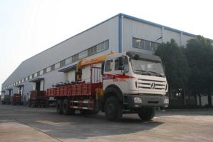 压裂管汇车