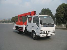 高空作业车