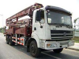 混凝土布料车