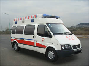 中汽牌ZQZ5037XJH救护车图片