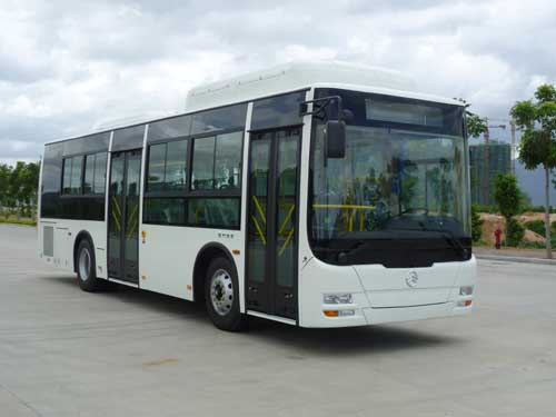 金旅10.5米20-36座混合动力城市客车(XML6105JHEV85CN)