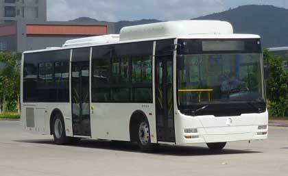 金旅11.4米20-40座混合动力城市客车(XML6115JHEV85CN)