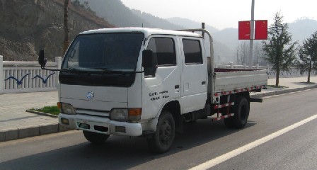 XC4015W-2 力神2.6米低速货车图片