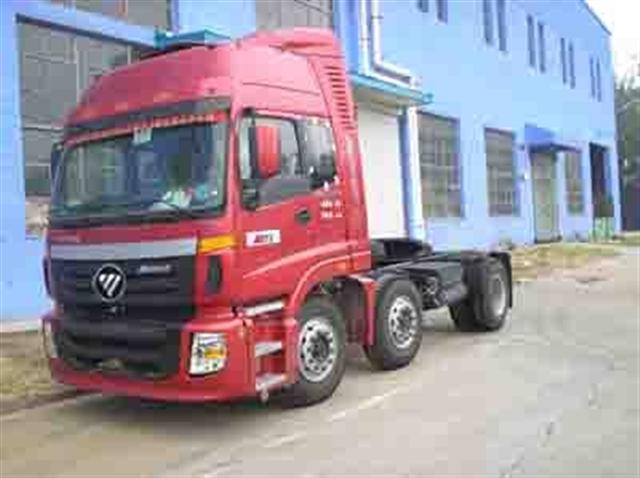BJ4253SNFKB-1 欧曼半挂牵引车图片