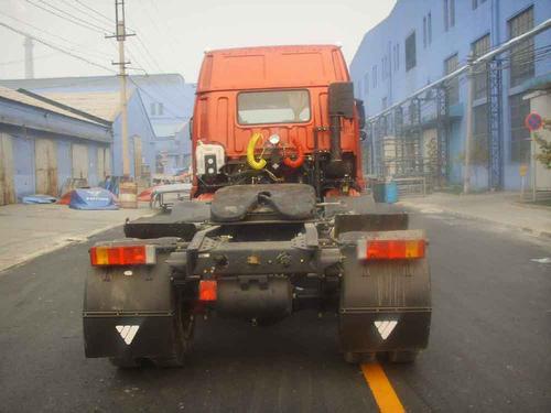 BJ4253SNFJB-S2 欧曼半挂牵引车图片