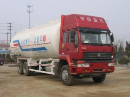 粉粒物料运输车