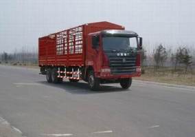 仓栅式运输车