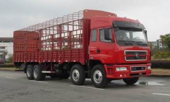 仓栅式运输车