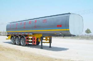 江淮扬天13米30吨化工液体运输半挂车(CXQ9401GHY)