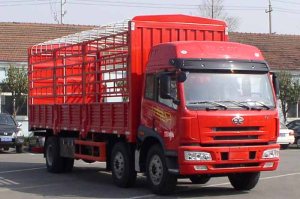 仓栅式运输车