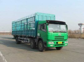 仓栅运输车