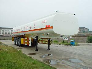 江淮扬天10米29吨化工液体运输半挂车(CXQ9406GHY)