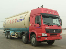 粉粒物料运输车