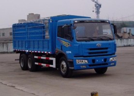 仓栅式运输车
