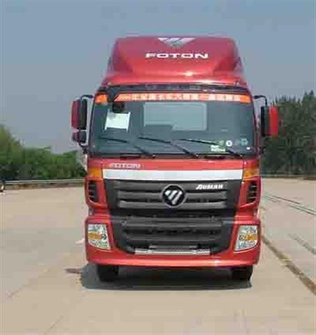 BJ4183SLFJA-13 欧曼半挂牵引汽车图片