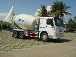 凌扬牌MD5251GJBHW3混凝土搅拌运输车