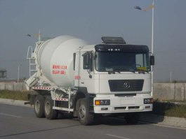 陕汽牌SX5255GJBJR384XC混凝土搅拌运输车